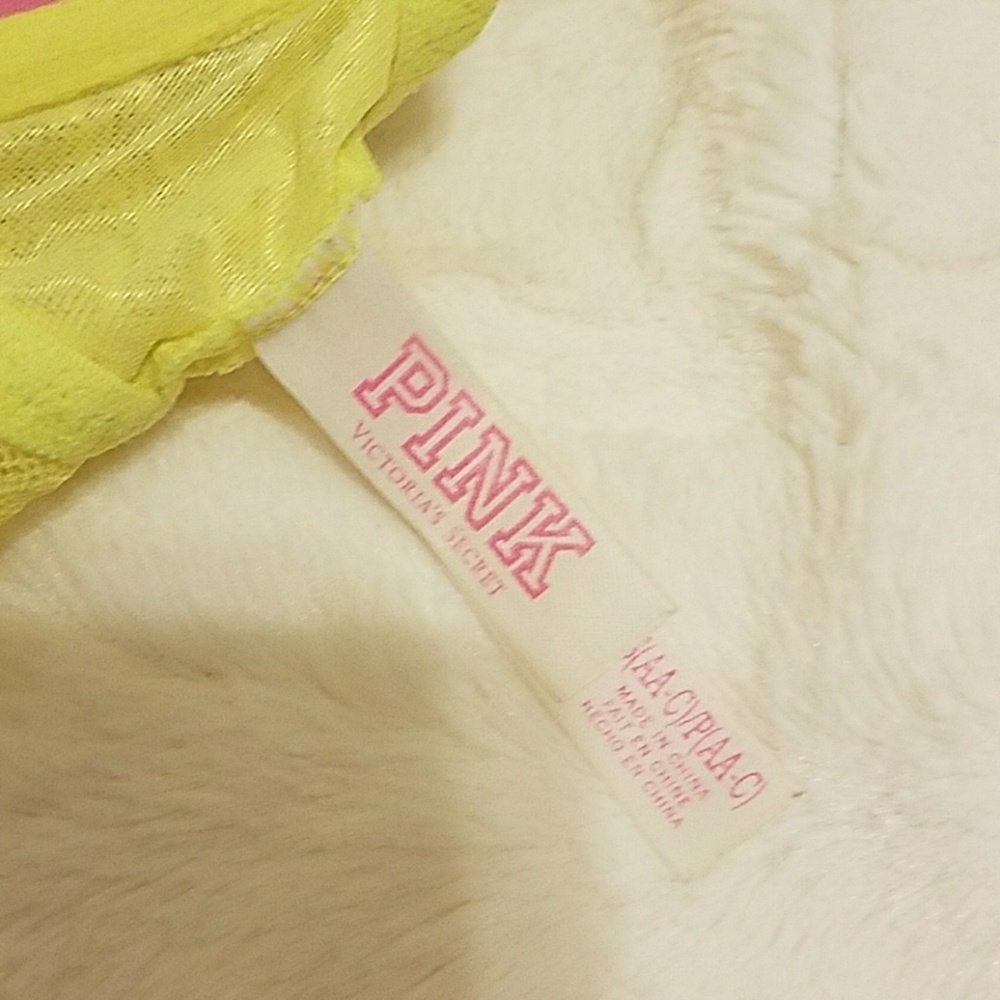 PINK Cutest ever yellow and pink sports bra! - Picture 4 of 4